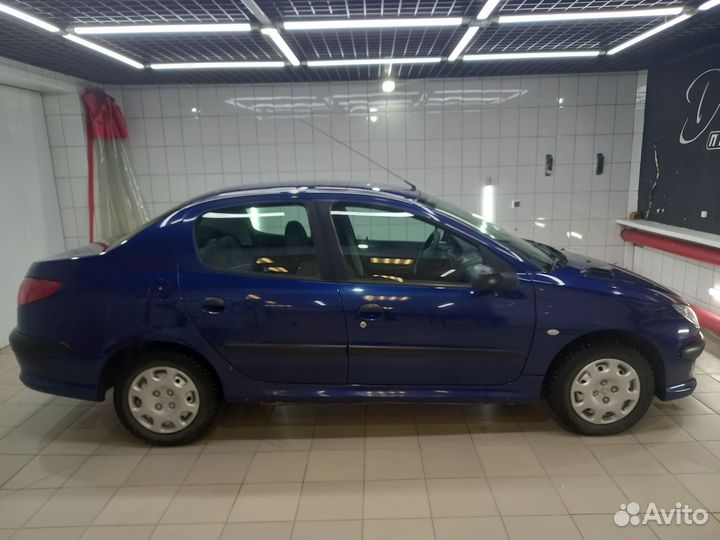 Peugeot 206 1.4 МТ, 2007, 121 800 км