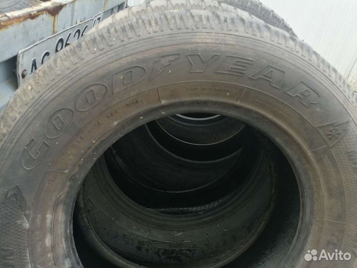 Cooper Courser Traction LT 255/65 R17
