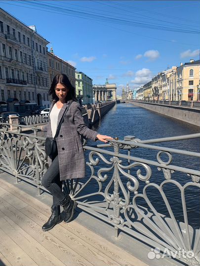 Пальто женское в клетку