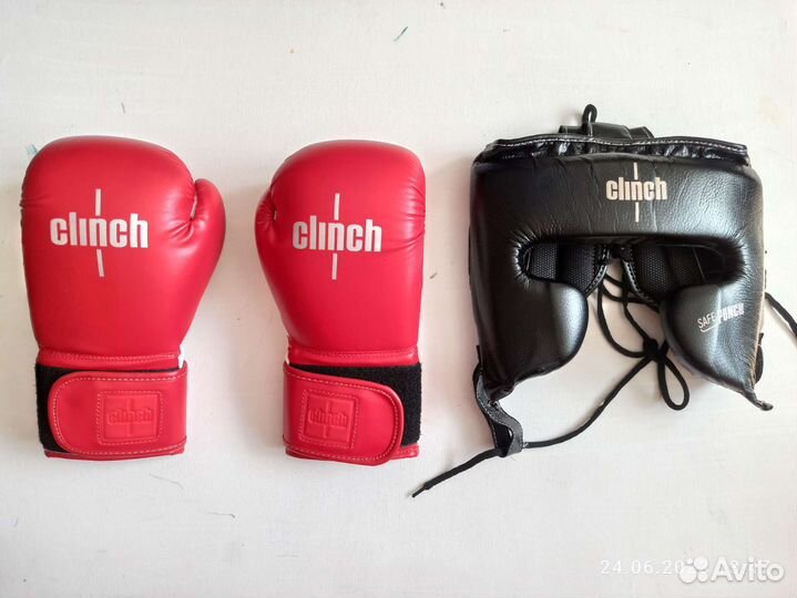Боксерские перчатки Clinch 8 oz, 10 oz