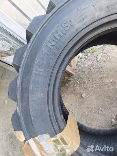 Шина 10-16.5 для спецтехники. Бобкет Лонг кинг
