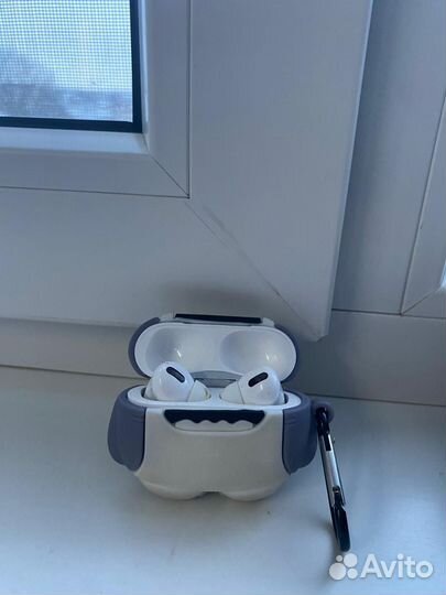 Чехол на AirPods Pro
