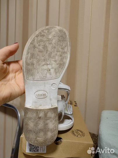 Сандалии для девочки