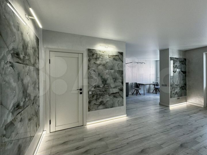 2-к. квартира, 67 м², 8/24 эт.