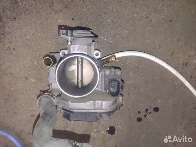 Дроссельная заслонка audi a4 b5 1,6 ahl