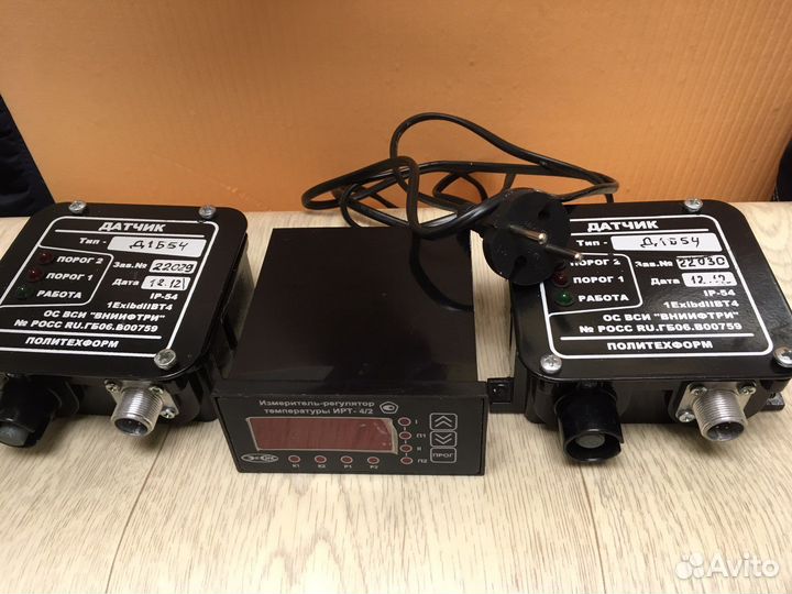 Измеритель-регулятор, температуры ирт - 4/2