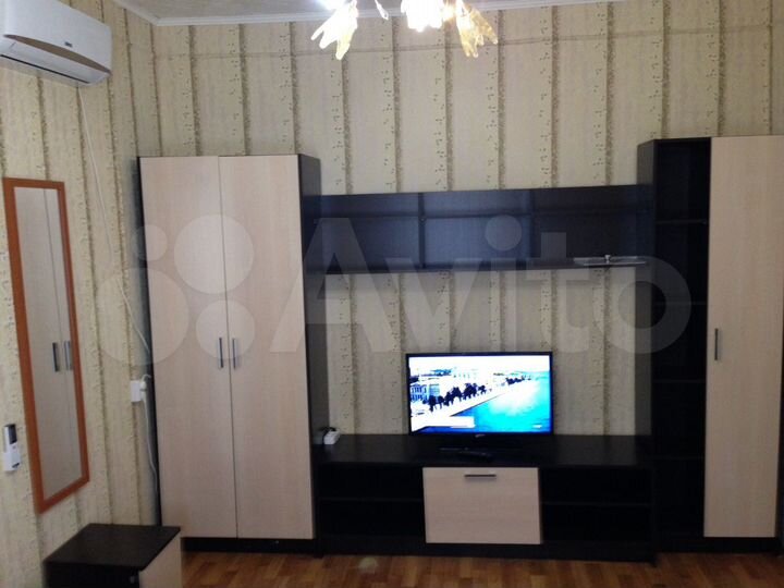 Комната 13 м² в 4-к., 2/2 эт.