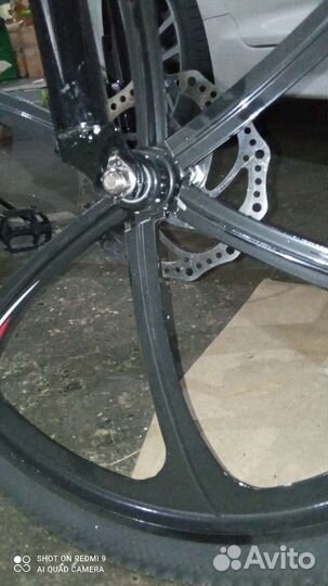 Велосипед на литых дисках 24