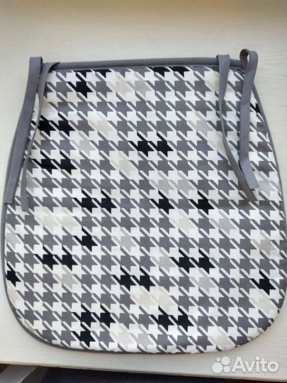 Подушка сидушка Икеа на стул