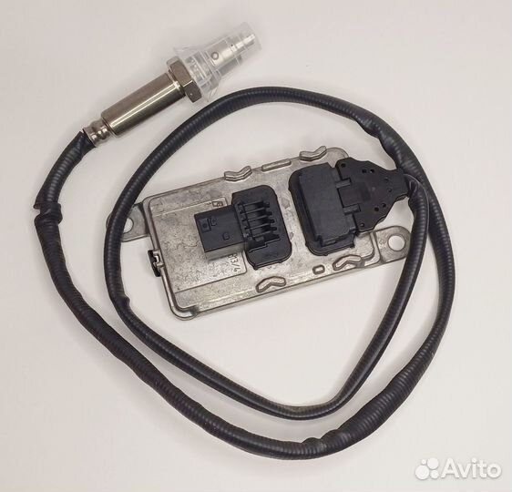 A0101531528 Датчик NOX mercedes actros