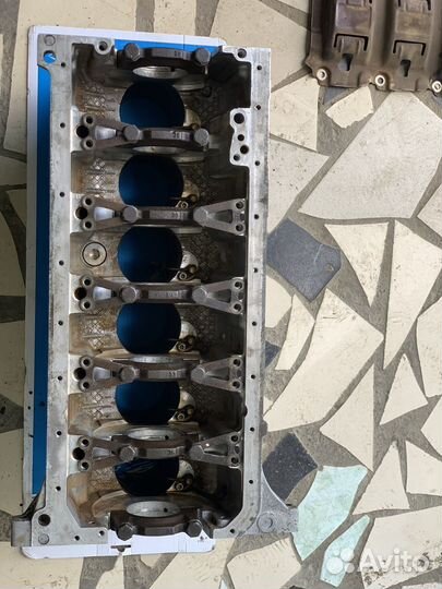 Блок цилиндров m52b28