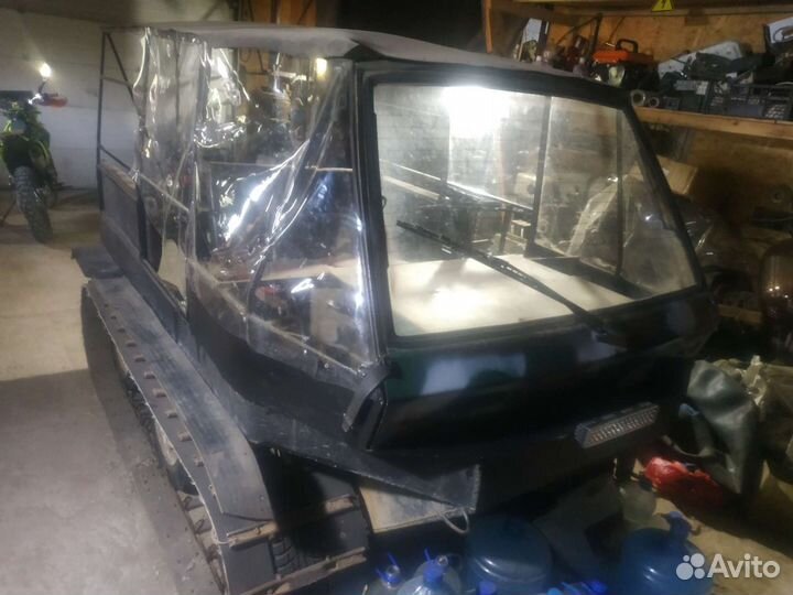 Гусеничный снегоболотоход амфибия 