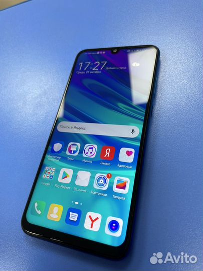 HUAWEI P Smart, 3/32 ГБ