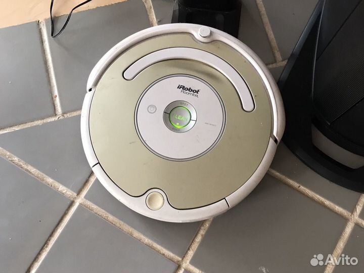 Робот пылесос iRobot