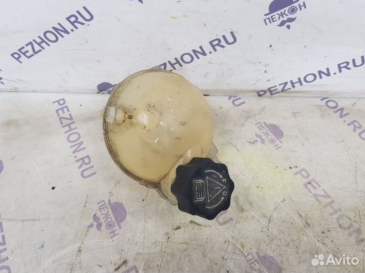 Бачок расширительный Peugeot 307