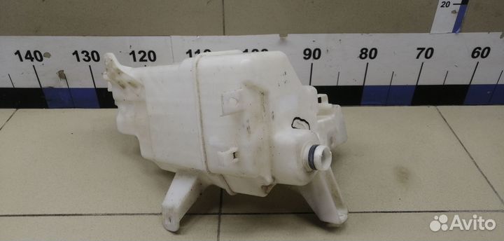 Бачок омывателя лобового стекла RAV 4 2013