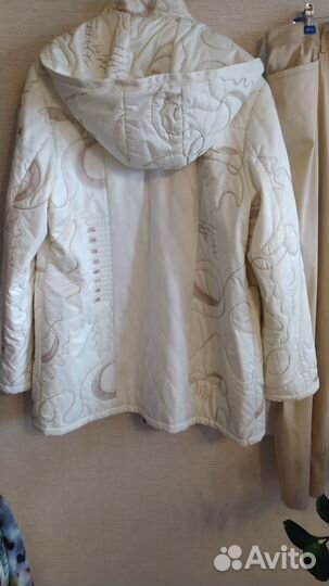 Куртка демисезонная женская 52 разм. Б/у