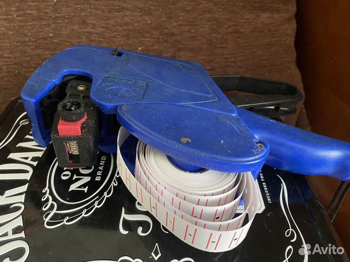 Этикет - пистолет