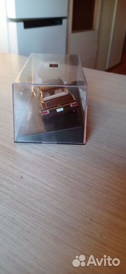 Модель Chevrolet Camaro z 28 1:43
