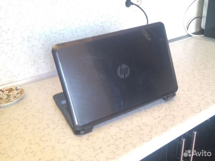 18 дюймовый ноутбук, стоят все программы