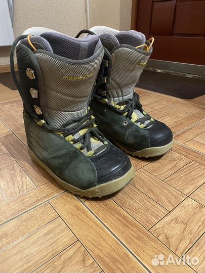 Сноубордические ботинки