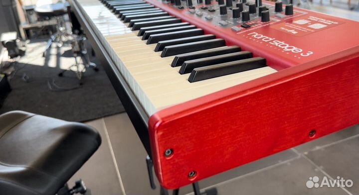 Аренда музыкального оборудования и инструментов