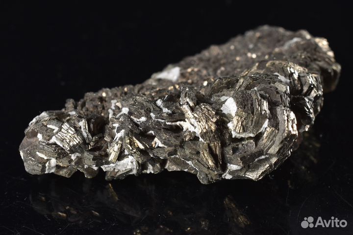 Друза кристаллов. Пирротин, кварц. Лот №685