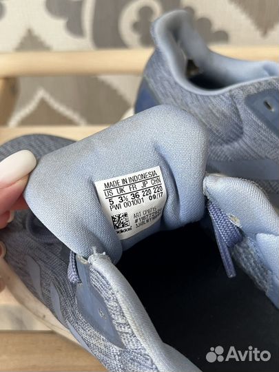 Кроссовки женские adidas