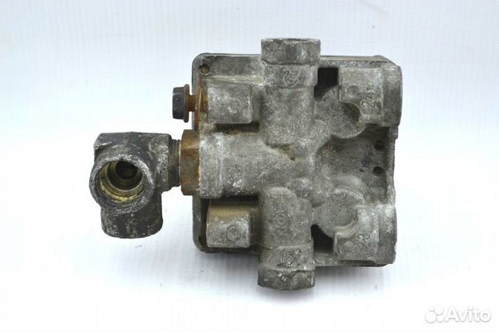 4-х контурный защитный клапан DAF 95XF (01.97-12.0