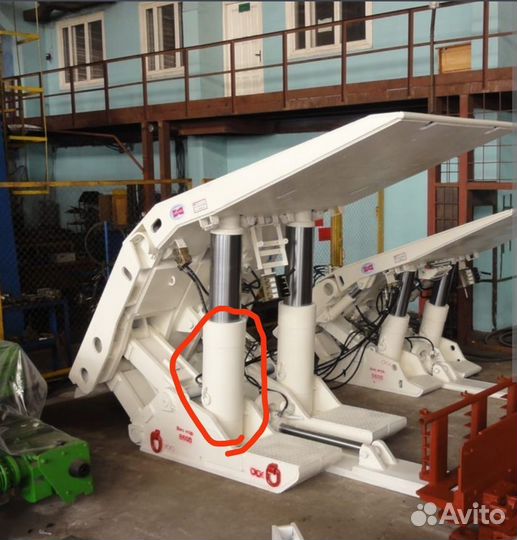 Внешний цилиндр гидравлической стойки