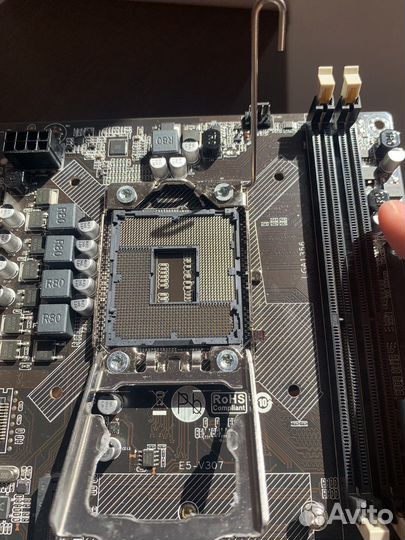 Комплект xeon e5 2450 + 8gb