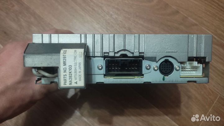 Магнитола штатная Mitsubishi Pajero io