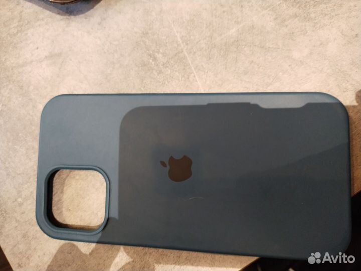 Чехол от iPhone 13