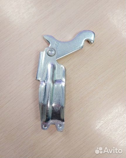 Замок распорный колесного тормоза прицепа knott т