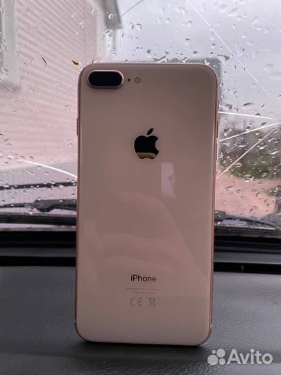 iPhone 8 Plus, 64 ГБ