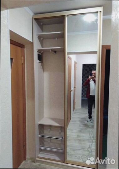 Шкафы распашные на заказ