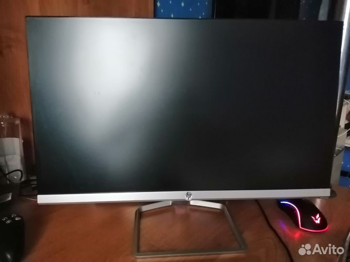 Монитор HP 23