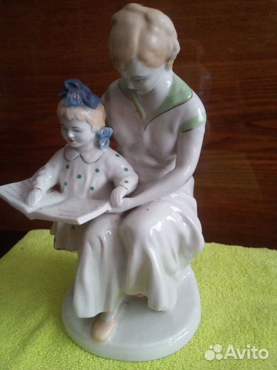 Фарфоровые статуэтки