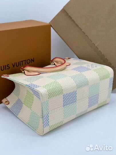 Сумка Louis Vuitton