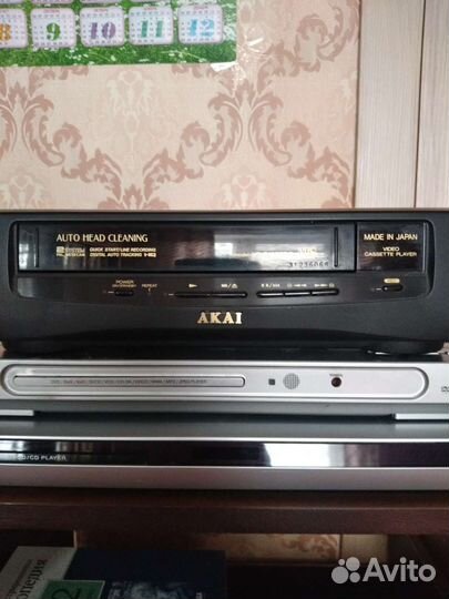 Видеомагнитофон пишущий(akai) и DVD/CD(LG)
