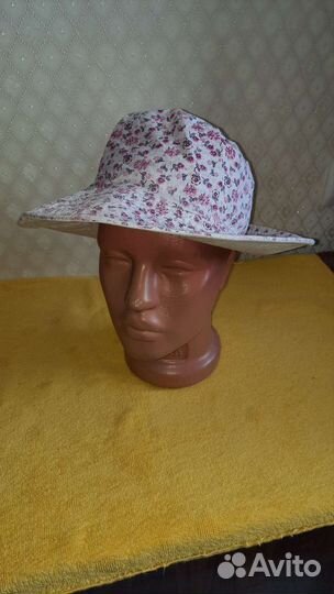 Панамы и бейсболки