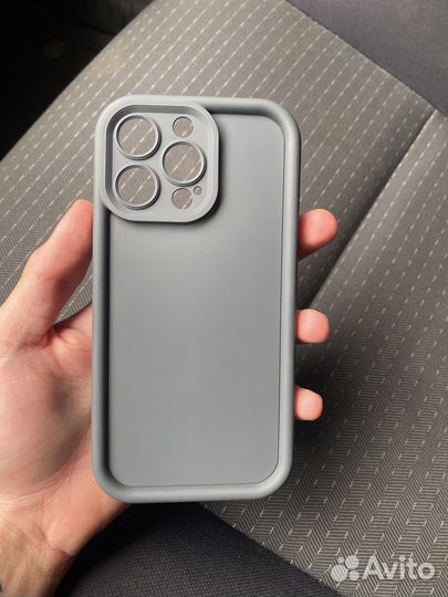 Чехол на iPhone 13 pro