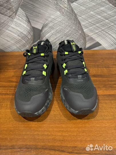 Кроссовки Under armour charged tr размер 42,5