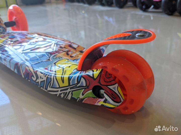 Самокат детский Макси Граффити