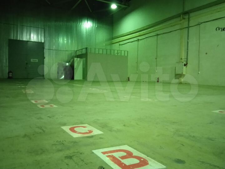 Тех офис + склад 1600 м2, с НДС