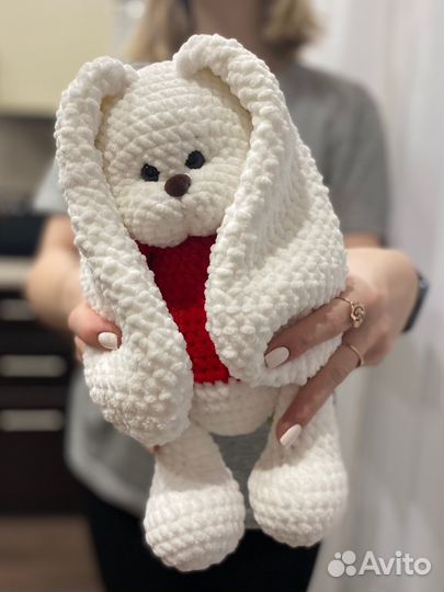 Вязаный заяц,ручная работа