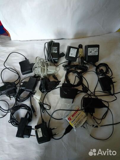 Зарядное устройство, адаптеры