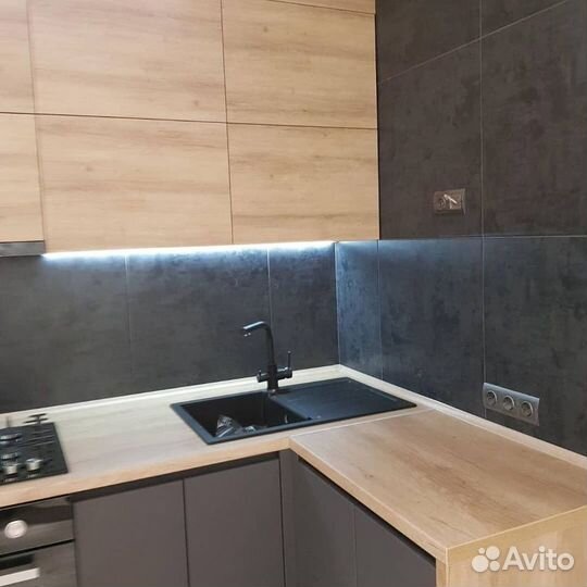 Кухни / Современная новая кухня