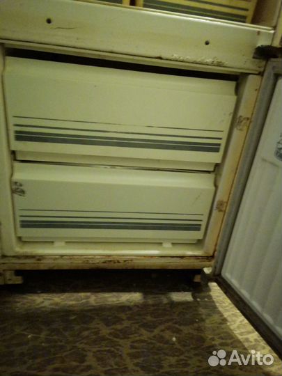 Холодильник бу