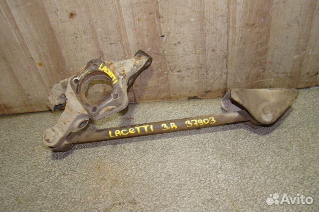 Кулак поворотный задний правый Chevrolet Lacetti